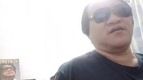 王翻译吃瓜衣服